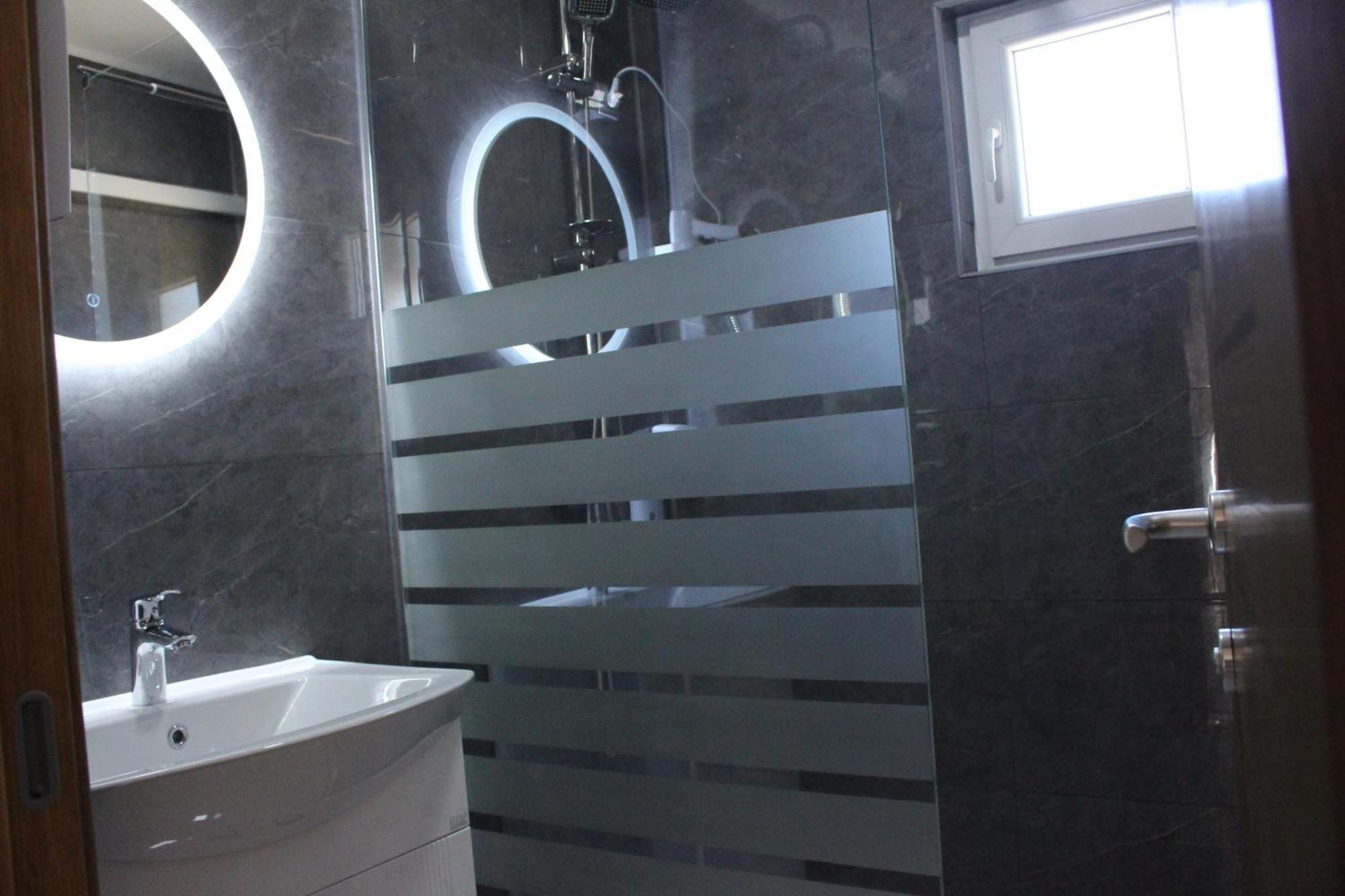 Apartmani Ramonda Teslić Esterno foto